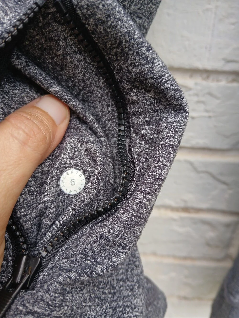 Lululemon Define Jacket Size 6 Gray Full Zip